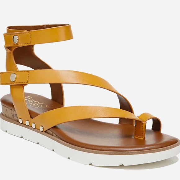 Daven Gladiator Sandal - Picture 1 of 10